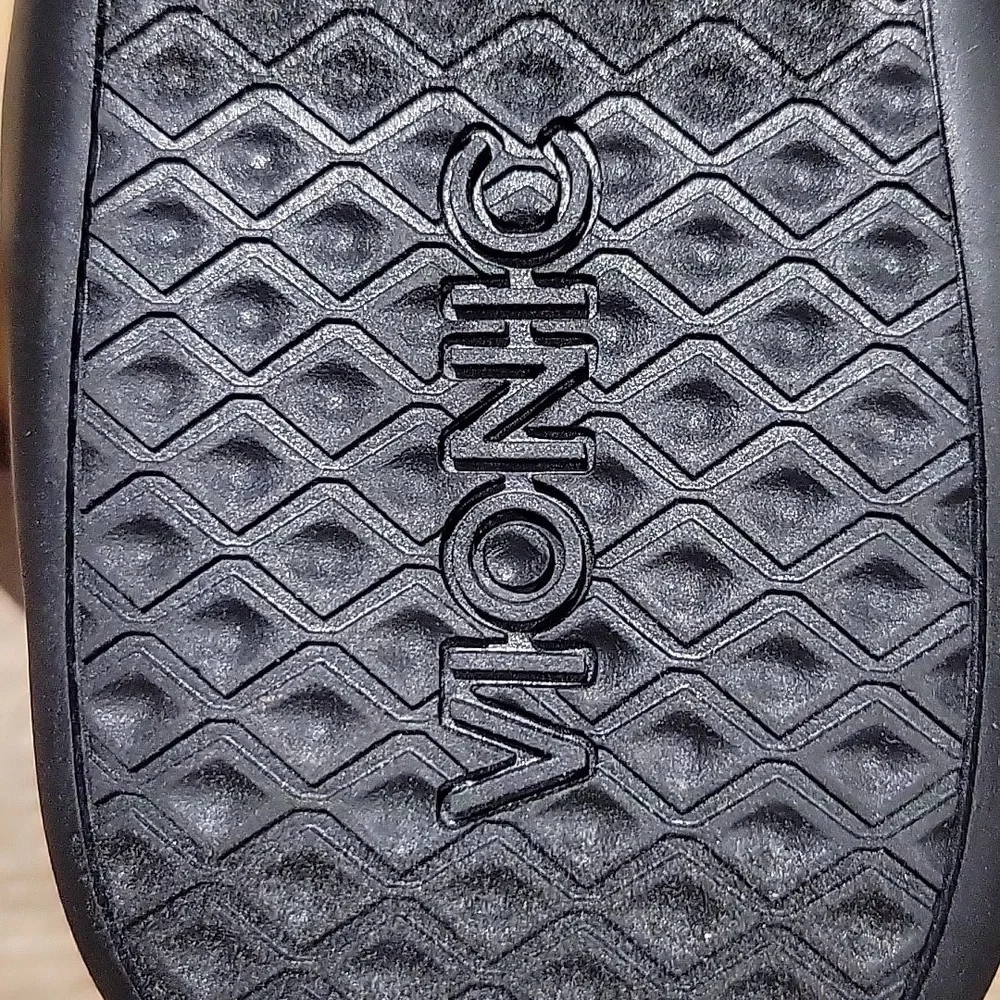 New In Box: VIONIC Shore Toe Post Sandal - Picture 7 of 13